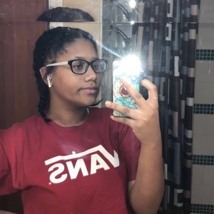 Meet your Posher, Zarroah